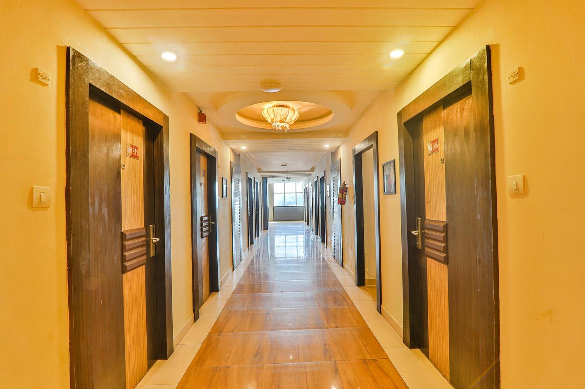 Fabhotel Prime The Continental Lucknow Exterior photo